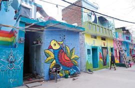 Pirates, camels, parrots in Raghubir Nagar