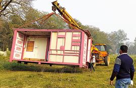 Muzaffarpur’s hospital on truck from Chennai