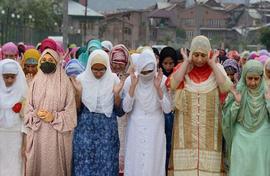 For a ban on polygamy